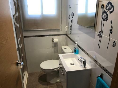 Cheap & Equipped Apartament Nearly Center