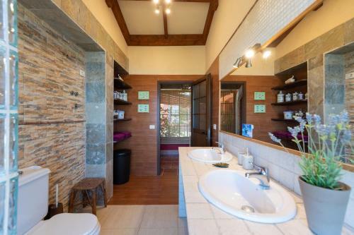 Villa Rural El Poleo D&r Con Piscina Climatizada Privada Y Sol�rium