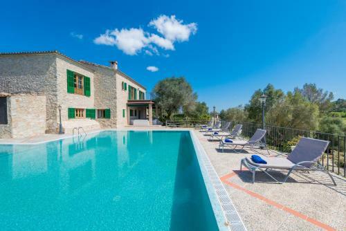 Villa March-ita