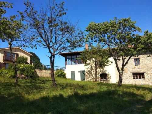 Agroturismo La Casona De Sovi�a