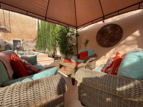 Bed & Breakfast Grande Suite II At Casa Grande Pinoso With Shared Pool