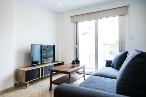 Gisele Hotel Apartments