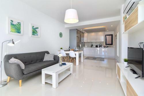 Apartamento Playa Elisa Bay - Mil Palmeras
