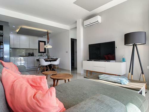 Apartamento Playa Elisa Bay - Sol Y Mar