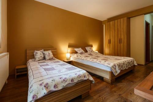 Hostal Guest House Bora?ko Lake