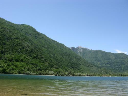 Hostal Guest House Bora?ko Lake