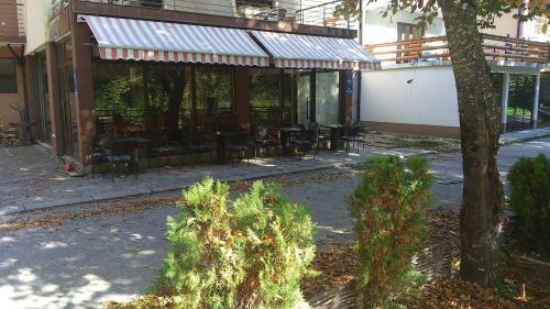 Hostal Guest House Bora?ko Lake