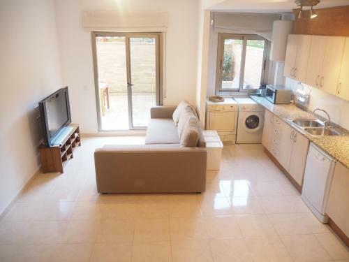 Apartamento Con Fant�stica Terraza. 5min Playa