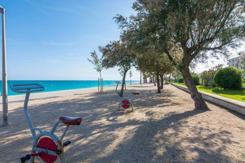 Apartamento Homeholidaysrentals Pineda II