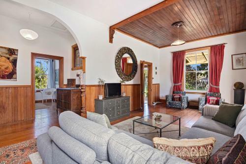 Aranui Palms - Mapua Holiday Home