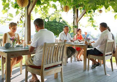 Agroturismo Weingut Winzerhof G�stezimmer Grebenz