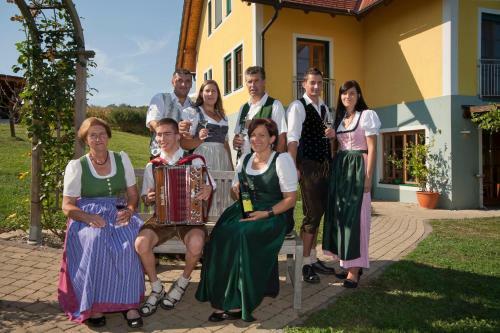 Agroturismo Weingut Winzerhof G�stezimmer Grebenz