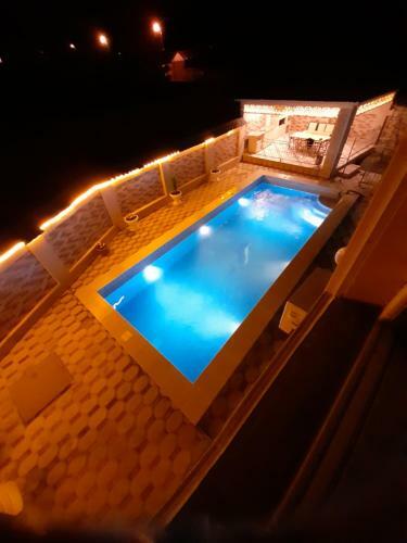 Apartamentos Adnan Garden Exclusive Villa