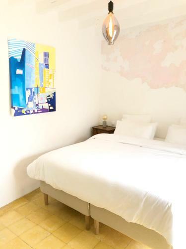 Hostal Casa 3 Guesthouse And Artist Residence