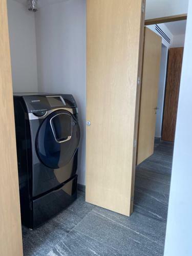 Apartamento Ocean View Condo - Beach, Pool & Jacuzzi!