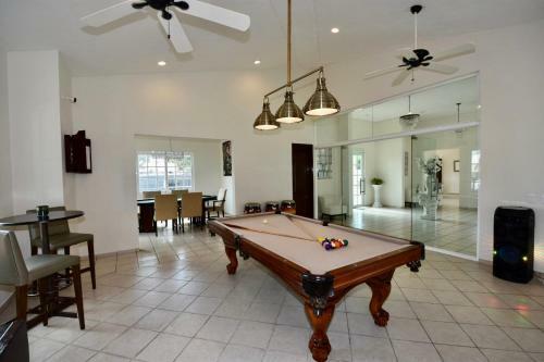 Casa De Osho Luxury Villa