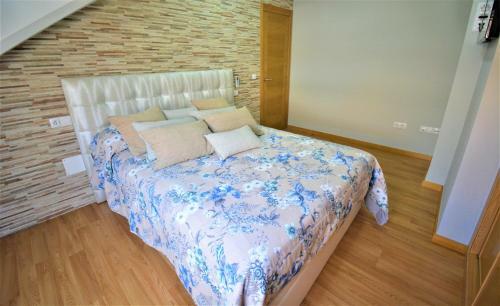 Apartamento �tico de Playa Con Vistas En Baltar