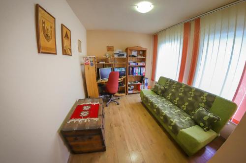 Apartments Crvena Jabuka 1
