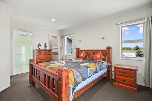 Endless Summer - Mount Maunganui Holiday Home