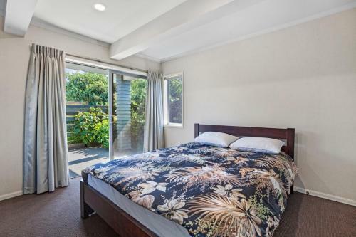 Endless Summer - Mount Maunganui Holiday Home