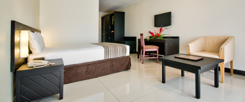 Tanoa Waterfront Hotel