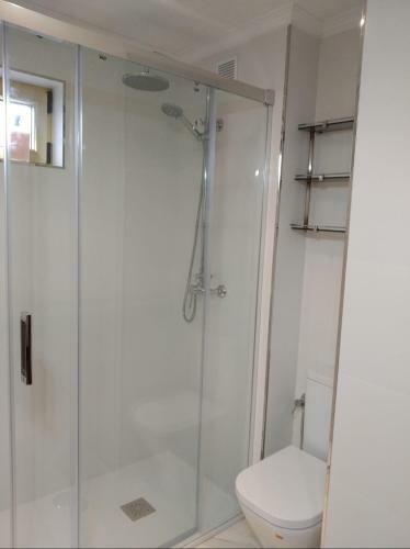 Apartamento Luminoso Con Buena Ubicaci�n