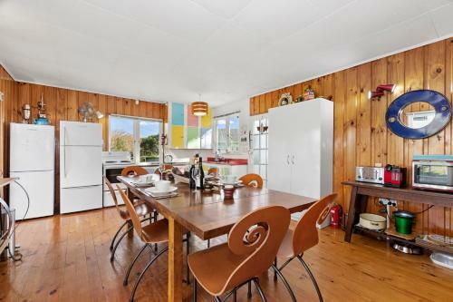 Matapouri Magic - Matapouri Holiday Home
