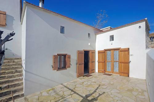 Apartamento Pentasino Traditional House