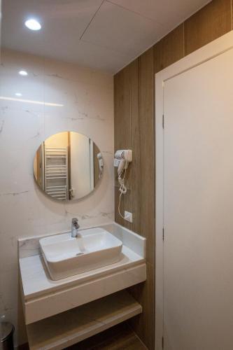 Hotel Dazur Coast Resort