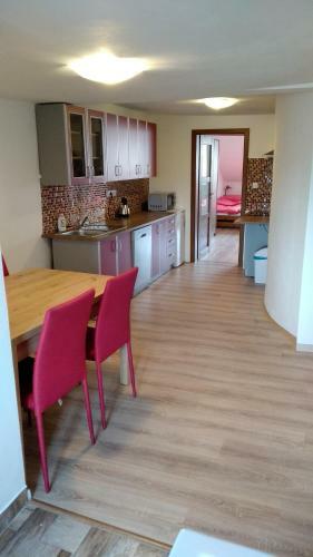 Apartm�ny Kuka??� Hn�zdo