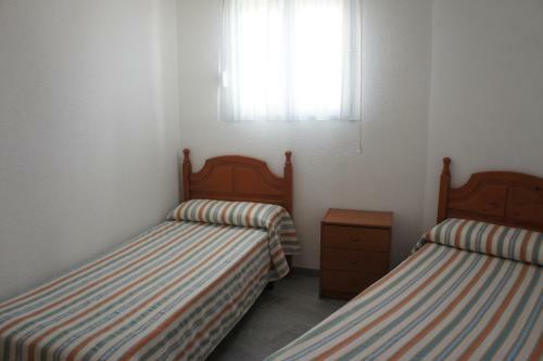 Apartamento Dos Dormitorios, Primera L�nea Y Aire Acondicionado