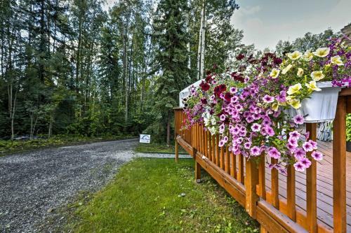 Charming Fairbanks Apartment - 10 Mins To Downtown