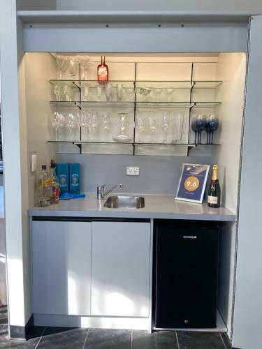 Apartamentos Maison Blue - Chic Inner City Townhouse