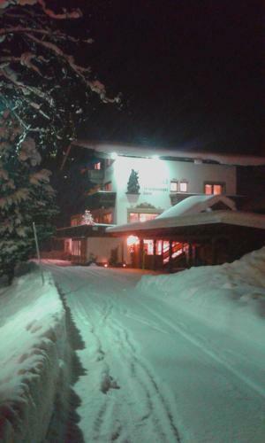 Hostal G�stehaus Bergland