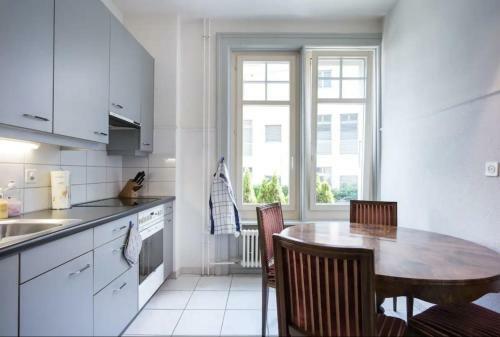 Bern Zwei Zimmer Im Jugendstilhaus Mit Garten