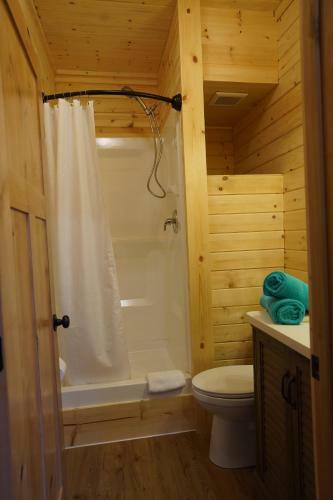 Muskrat Cabin, Private, Entire Cabin, Free Wifi