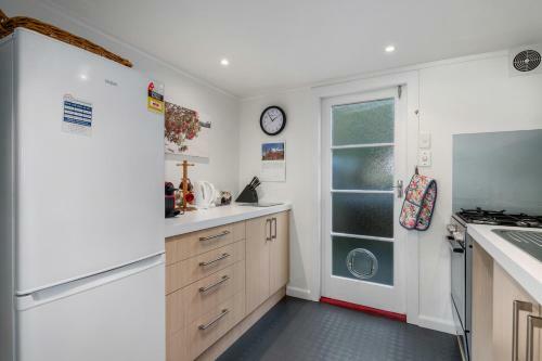 Haven Views - Nelson Holiday Home