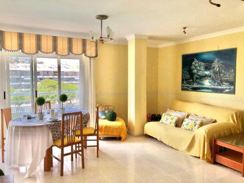 Apartamento C�ntrico Con Buenas Vistas