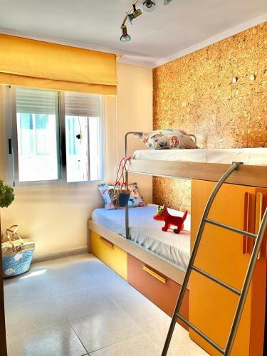 Apartamento C�ntrico Con Buenas Vistas