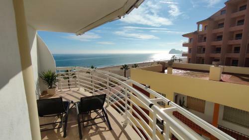 Apartamento Moderno En La Playa Norte de Pe��scola