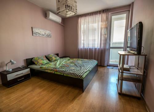 Great Apartment Near The Sea,central Place!