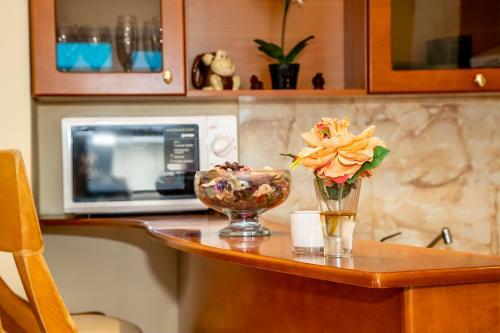 Apartamento Spacious & Sunny Maisonette W/ Terrace Near Centre