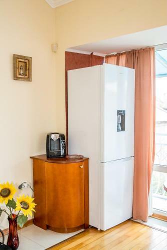 Apartamento Spacious & Sunny Maisonette W/ Terrace Near Centre