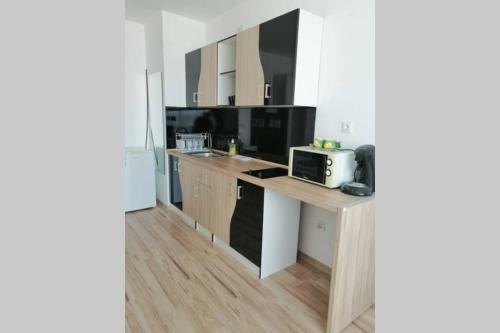 Apartamento Sch�ne 2 Zimmer Wohnung, 2 Min. Vom Strand Entfern