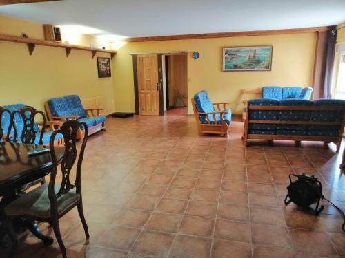 Casa O Chalet El Salon