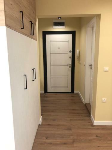 New Sunny Apartment Burgas