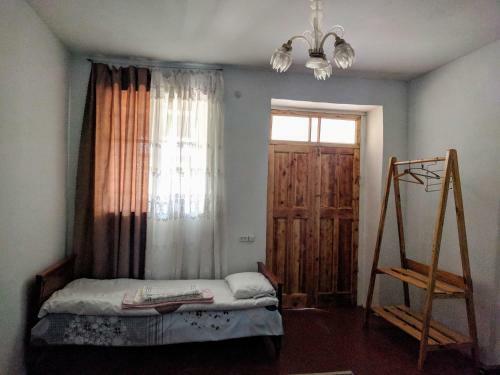 Hostal Tatev Guest House