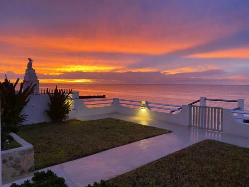 Hermosa Casa En La Playa Para Ti