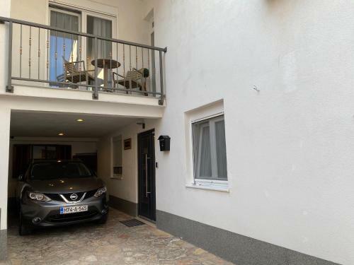 Hostal Apartments & Rooms Mostar Story