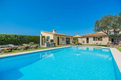 Villa Pericas Almadrava